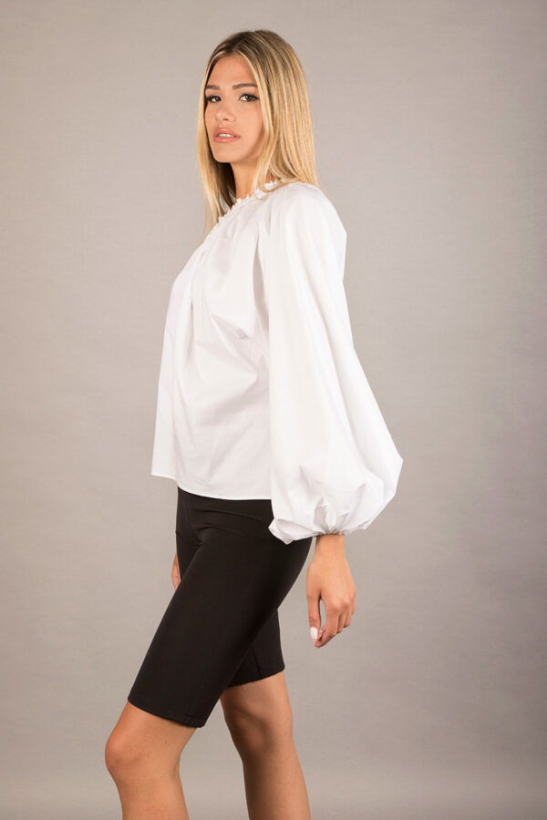 Poplin blouse with one shoulder